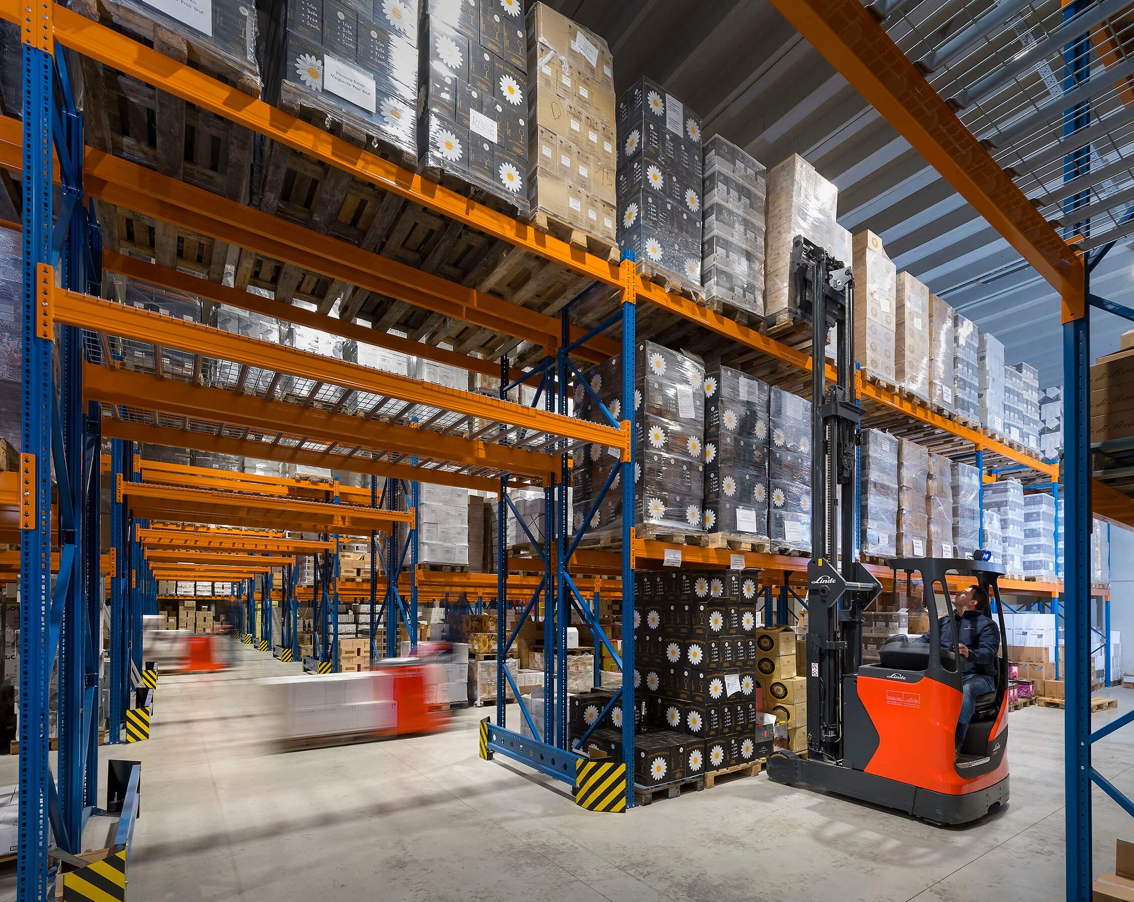 Linde reachtruck bij nAd Bidendum