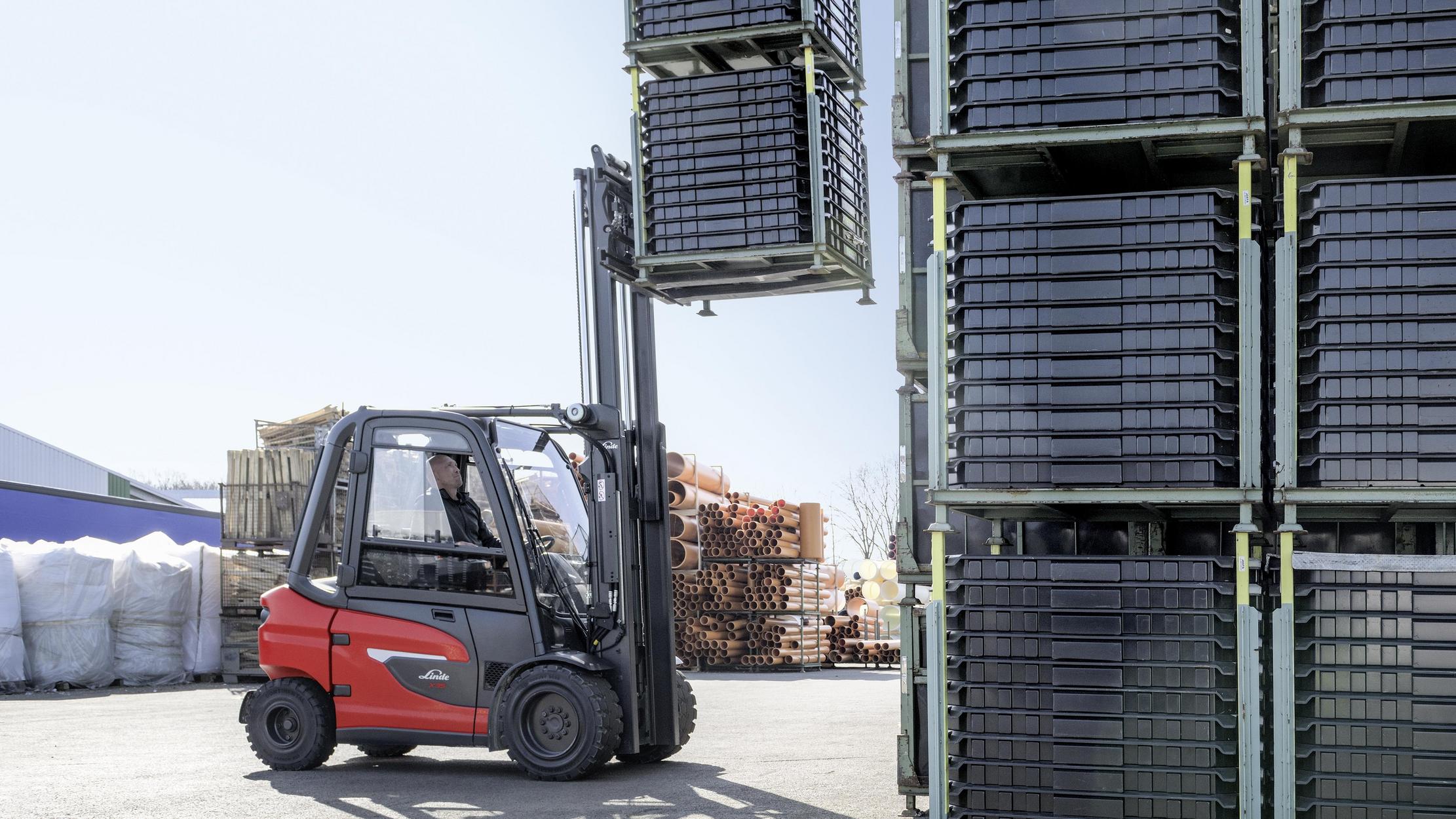 Elektrische heftruck Linde X35 met zware lading