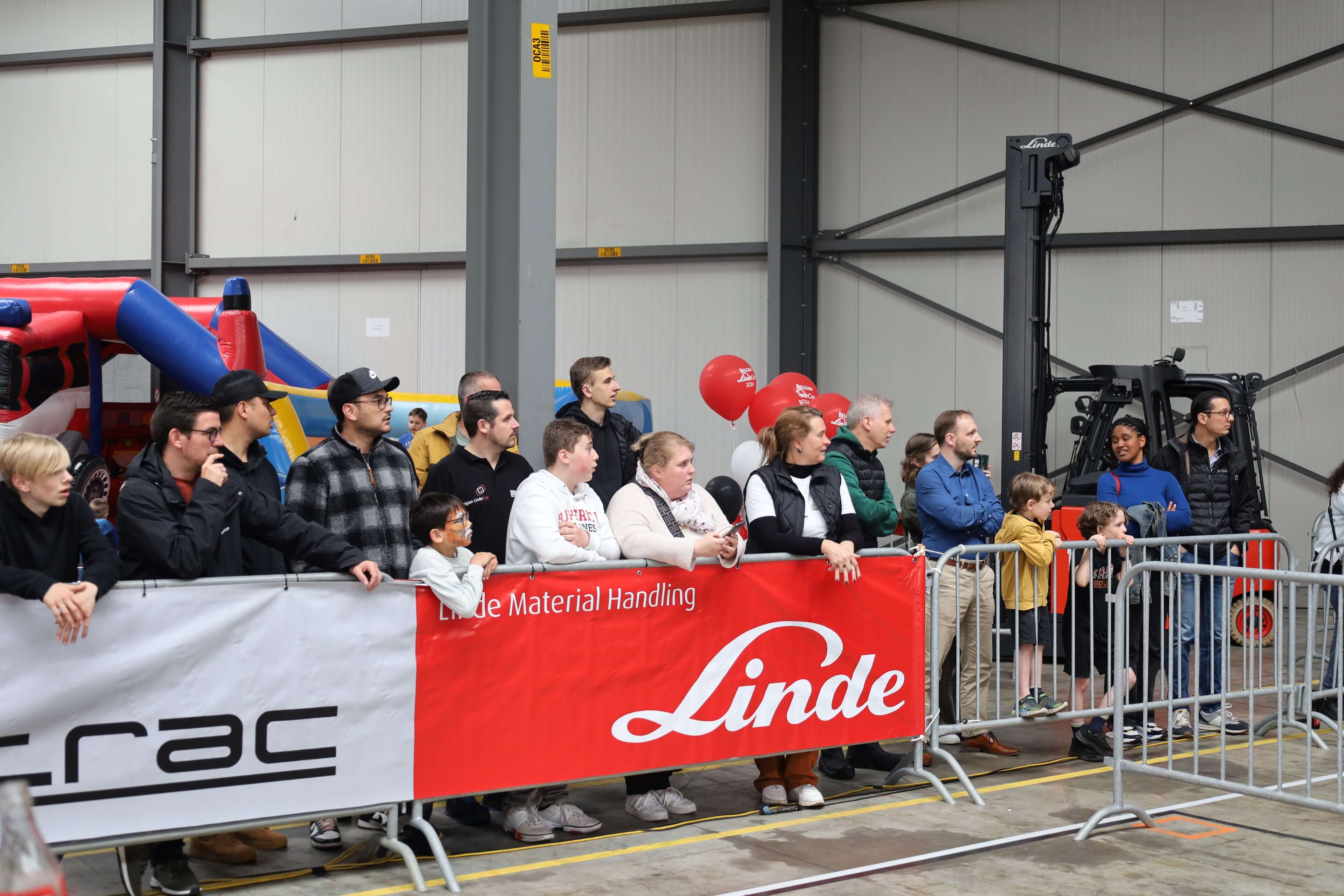 Toeschouwers bij finaleproef