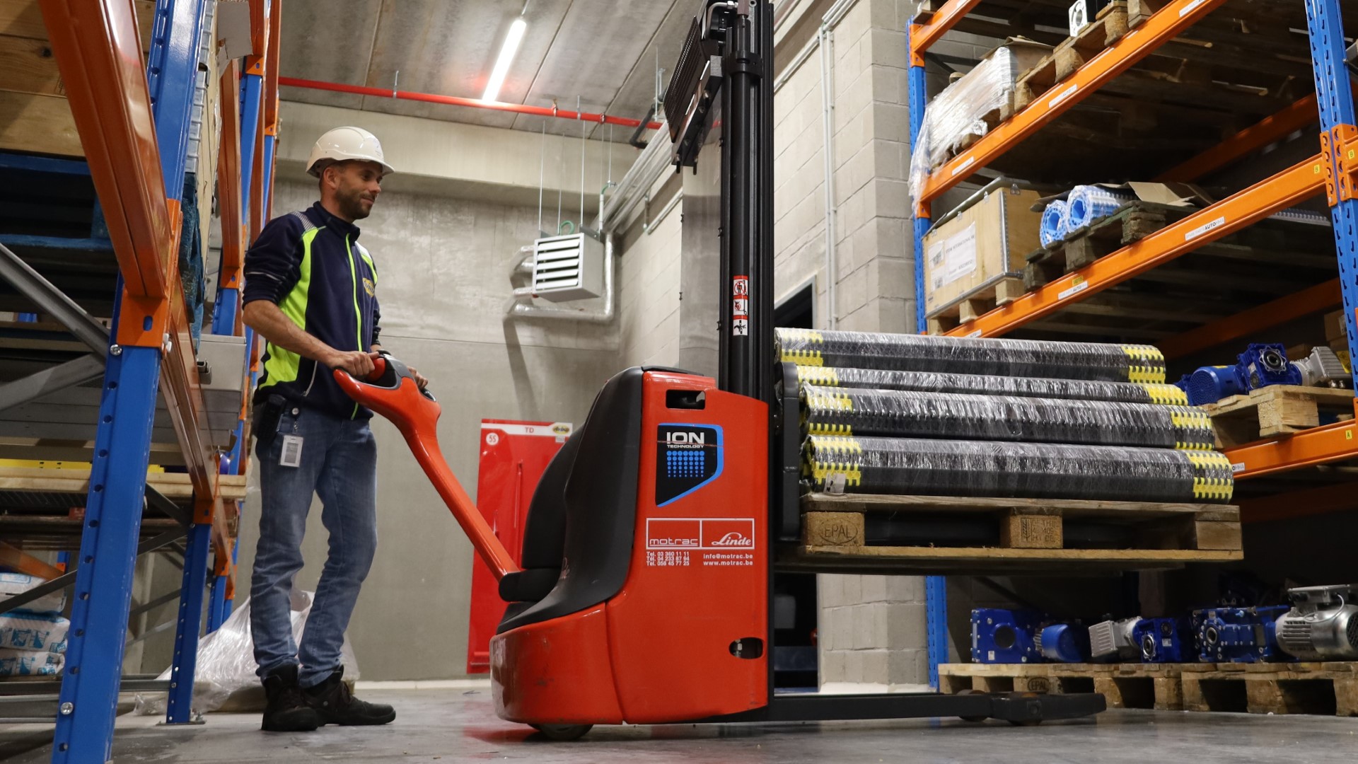 Stapelaar Linde L16 bij Aviko voeding coldstore