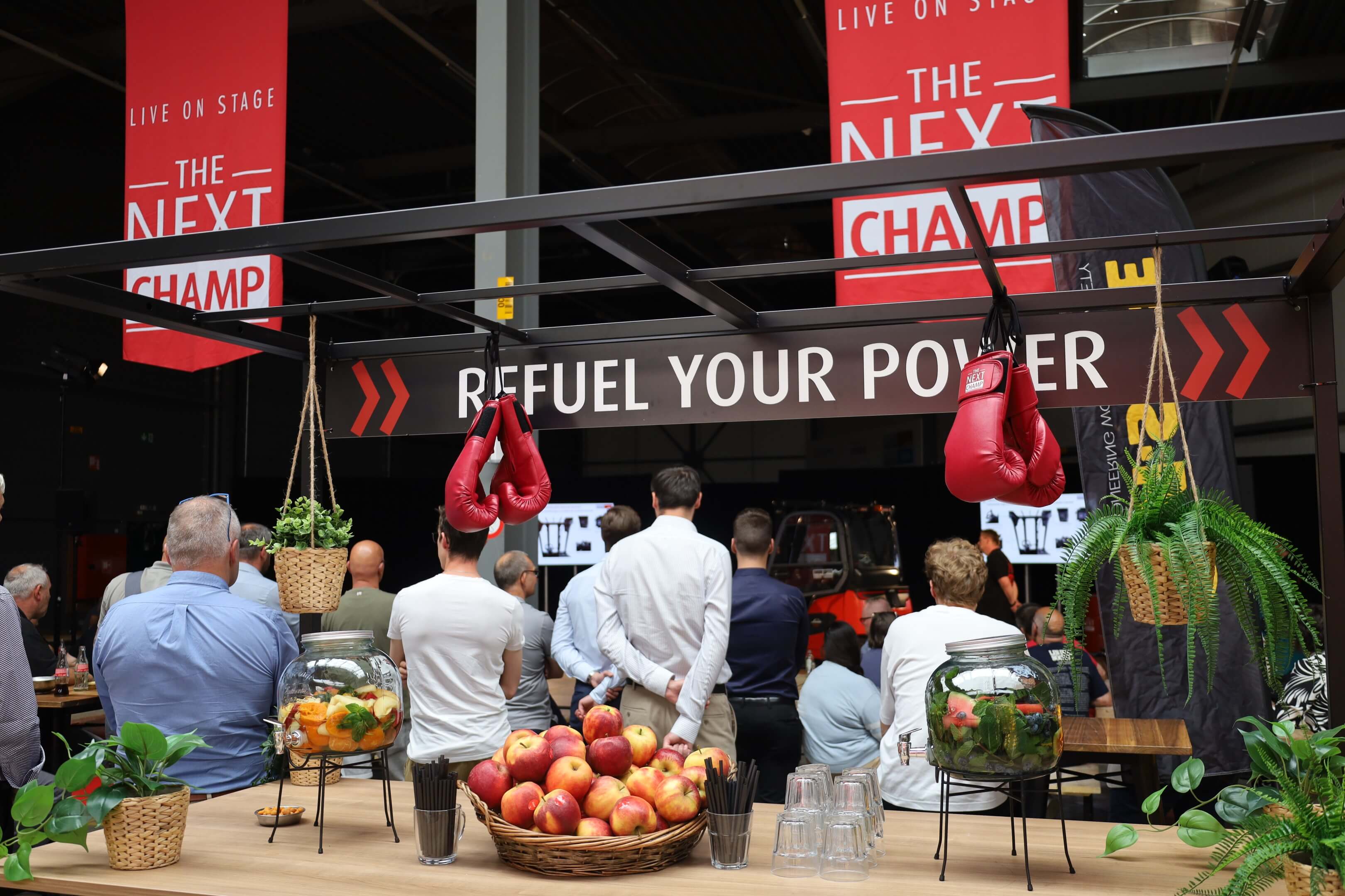Refuel your Power-stand op het Next Champ 1251 launch event